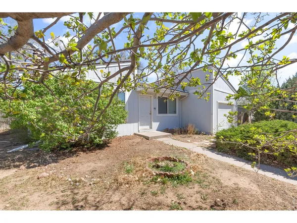 $300,000 | 3500 Lilac Lane, Evans, CO 80620
