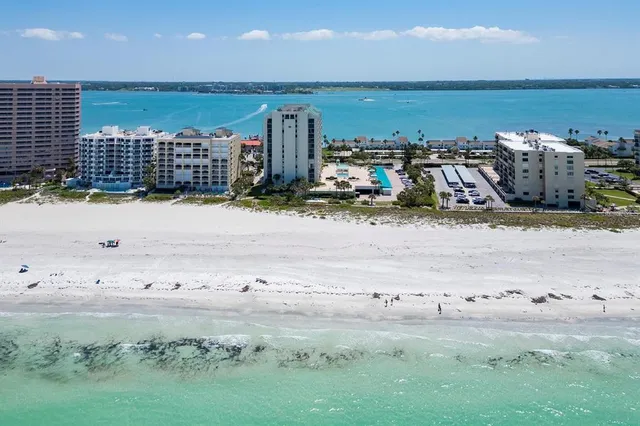 $1,700,000 | 1390 Gulf Boulevard, Unit 4, Clearwater Beach, FL 33767