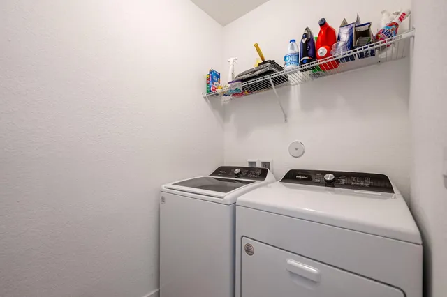 $659,999 | 6016 Southeast Violet Lane, Stuart, FL 34997