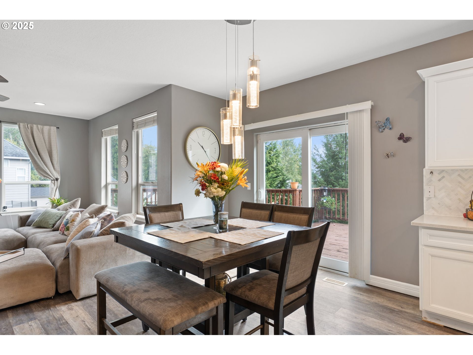 117 Altavista Road Longview, WA 98632 - Photo 14 of 40 a view of a dining room with furniture window and wooden floor