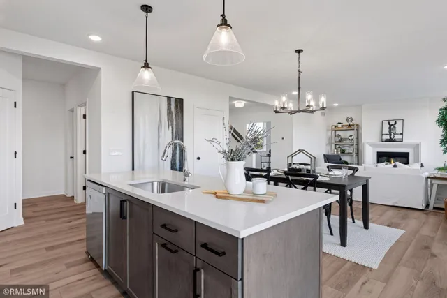 $635,000 | 10157 Blackmoor Road, Woodbury, MN 55129