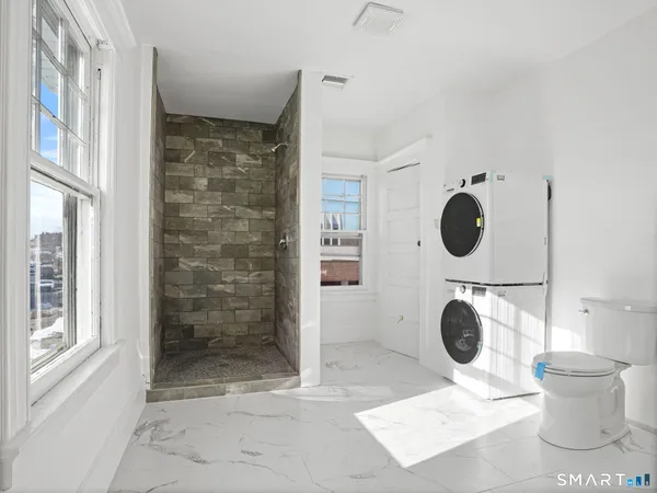 $6,500 | 1911 Summer Street, Stamford, CT 06905