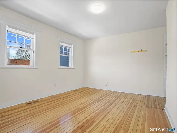 $6,500 | 1911 Summer Street, Stamford, CT 06905