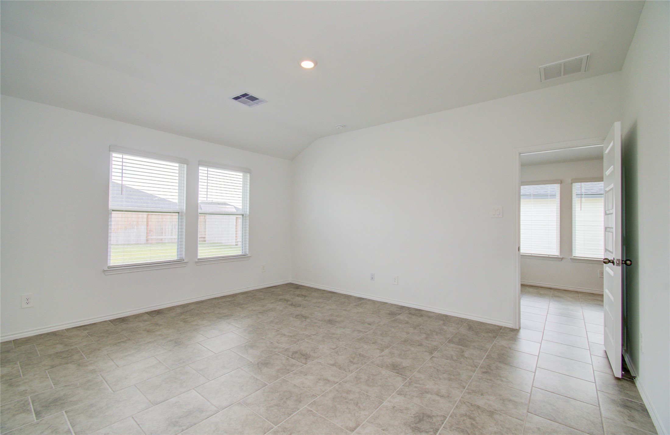 1031 Appaloosa Lane Rosharon, TX 77583 - Photo 16 of 30