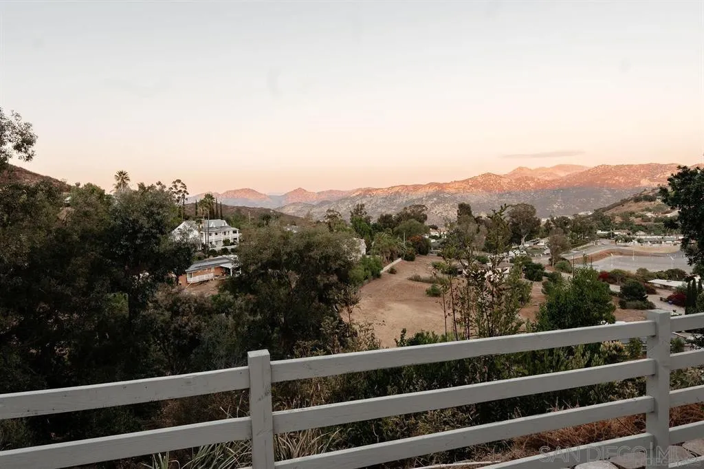 11774 Rocoso Road Lakeside, CA 92040 - Photo 24 of 32 Gallery Image 24