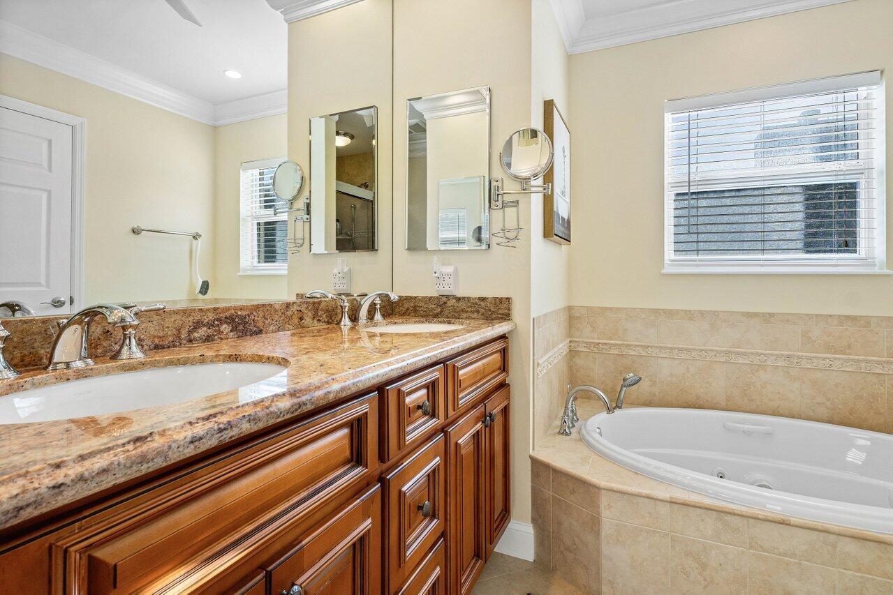 899 Granada Drive Boca Raton, FL 33432 - Photo 26 of 44 026-899GranadaDrive-BocaRaton-FL-33432-S