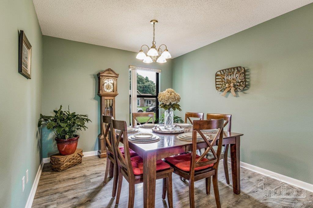 776 Ridge Road Pensacola, FL 32514 - Photo 5 of 37