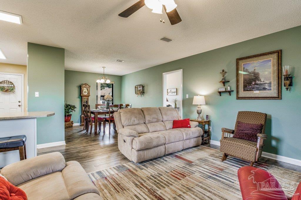 776 Ridge Road Pensacola, FL 32514 - Photo 8 of 37