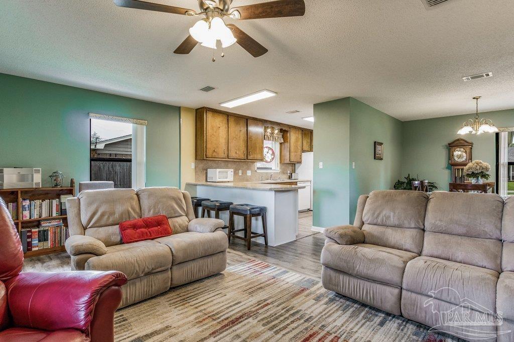 776 Ridge Road Pensacola, FL 32514 - Photo 10 of 37