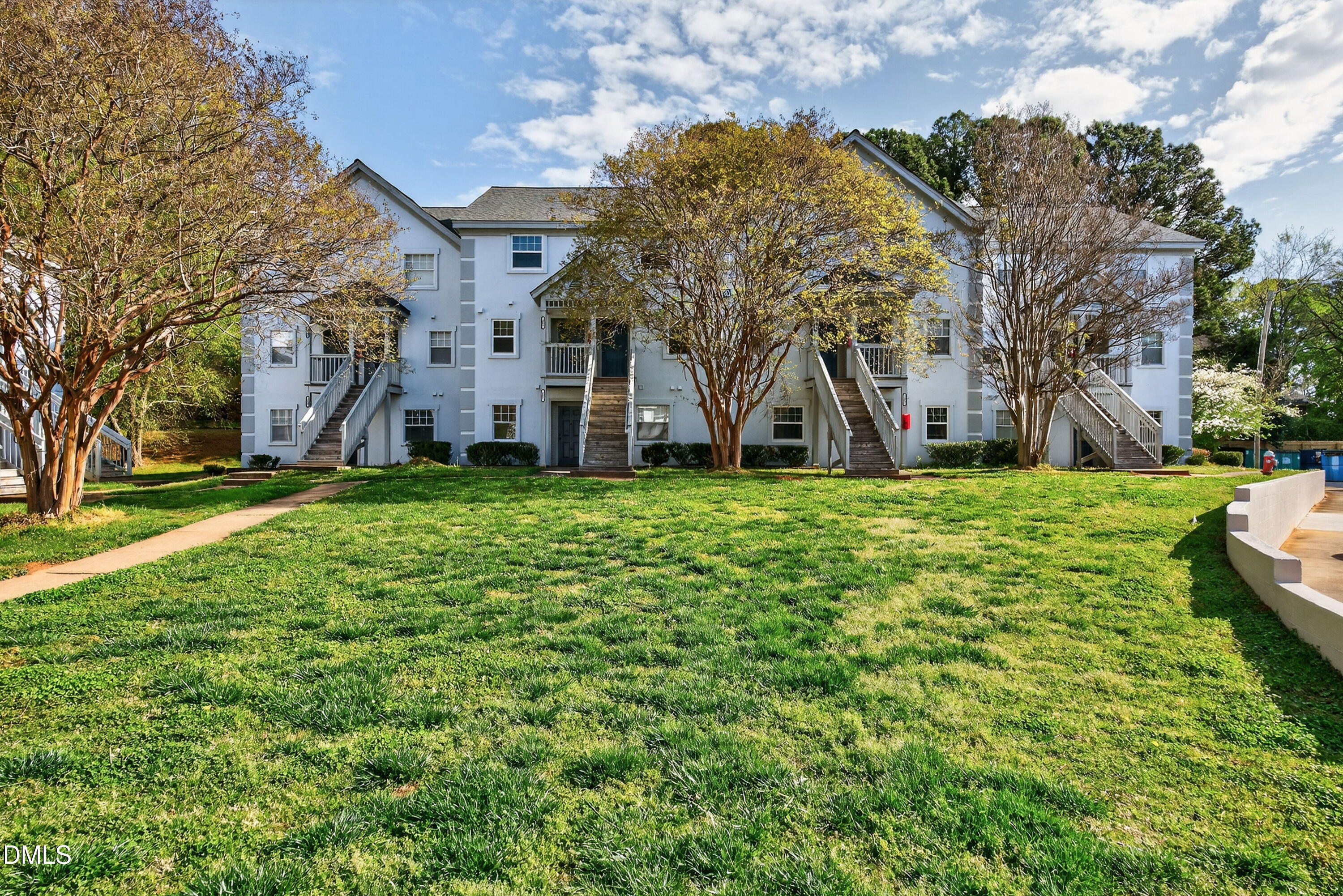 2510 Avent Ferry Road, Unit 104 Raleigh, NC 27606 - Photo 2 of 26 Front View