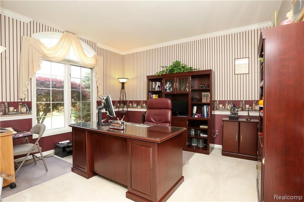451 Springview Drive Rochester, MI 48307 - Photo 22 of 60 Gallery Image 22