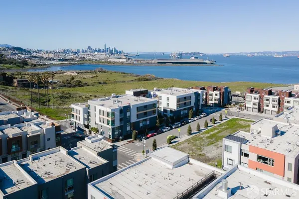 $3,999 | 50 Jerrold Avenue, Unit 304, San Francisco, CA 94124