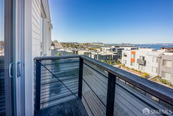 $3,999 | 50 Jerrold Avenue, Unit 304, San Francisco, CA 94124