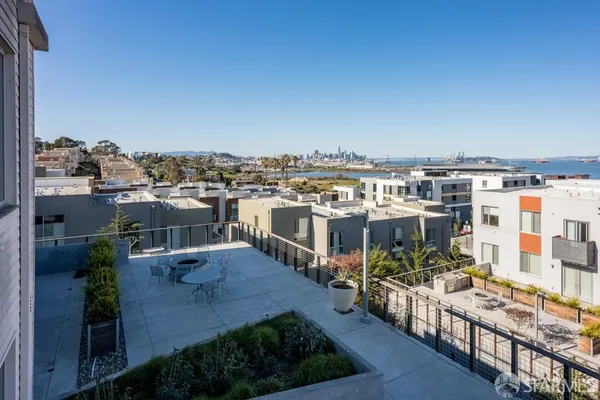 $3,999 | 50 Jerrold Avenue, Unit 304, San Francisco, CA 94124