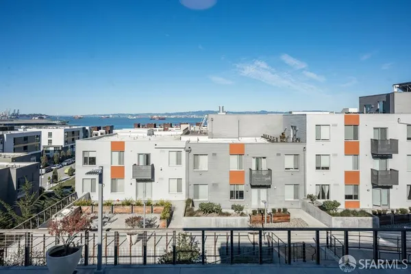 $3,999 | 50 Jerrold Avenue, Unit 304, San Francisco, CA 94124