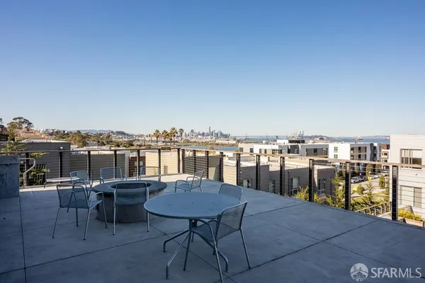 $3,999 | 50 Jerrold Avenue, Unit 304, San Francisco, CA 94124