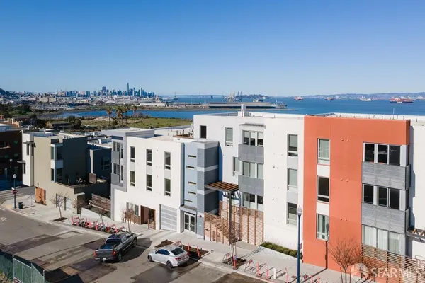 $3,999 | 50 Jerrold Avenue, Unit 304, San Francisco, CA 94124