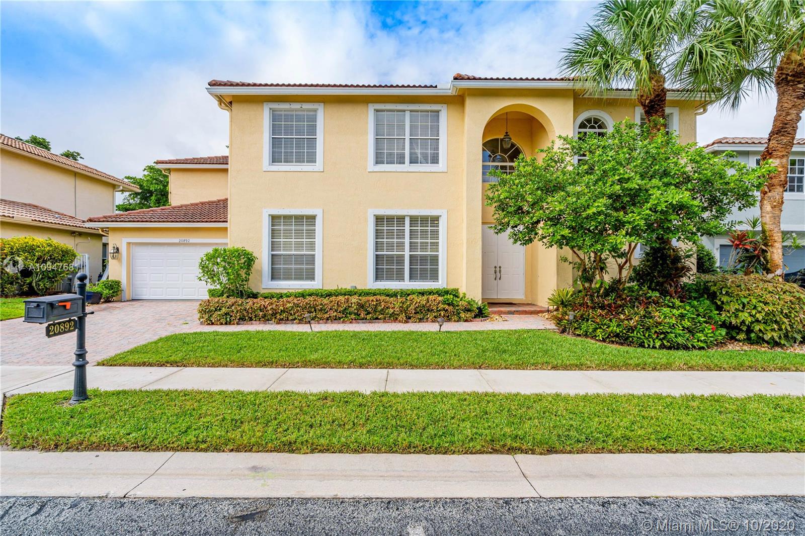 20892 Avenel Run Boca Raton, FL 33428 - Photo 1 of 40 5 Bedroom Home in Desirable Mission Bay