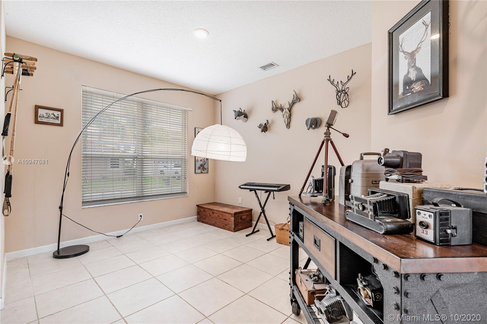 20892 Avenel Run Boca Raton, FL 33428 - Photo 11 of 40 Gallery Image 11