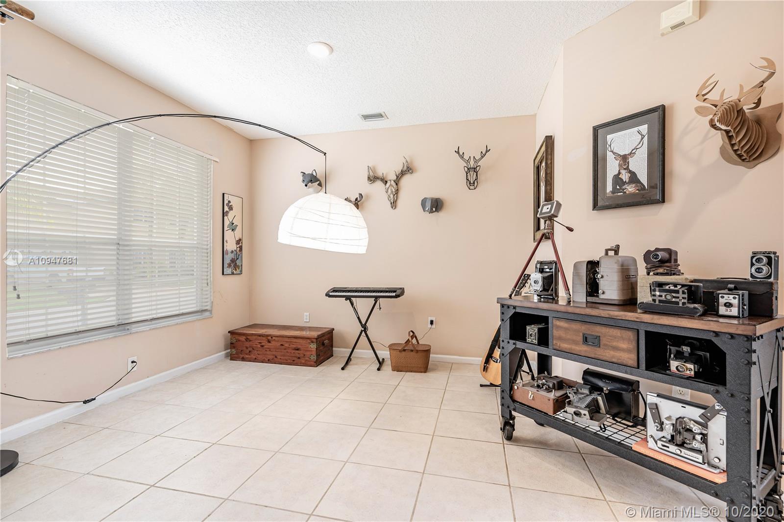 20892 Avenel Run Boca Raton, FL 33428 - Photo 12 of 40 Gallery Image 12