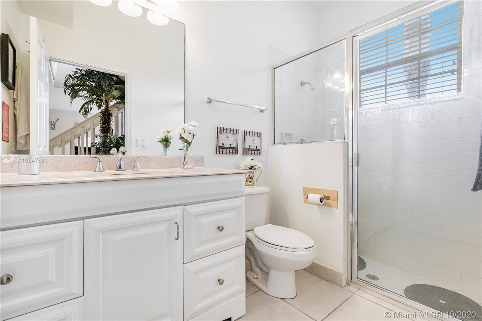 20892 Avenel Run Boca Raton, FL 33428 - Photo 20 of 40 Downstairs Bathroom