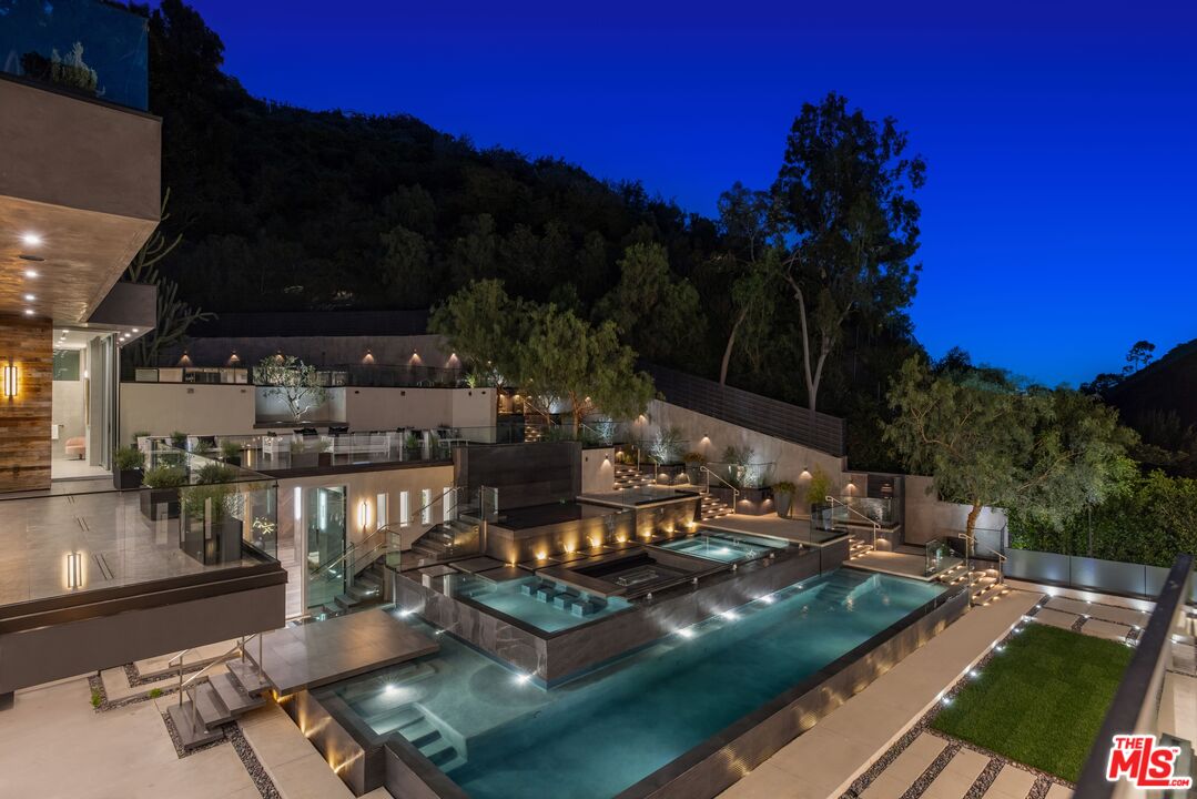 1116 Chantilly Road Los Angeles, CA 90077 - Photo 45 of 46 Gallery Image 45