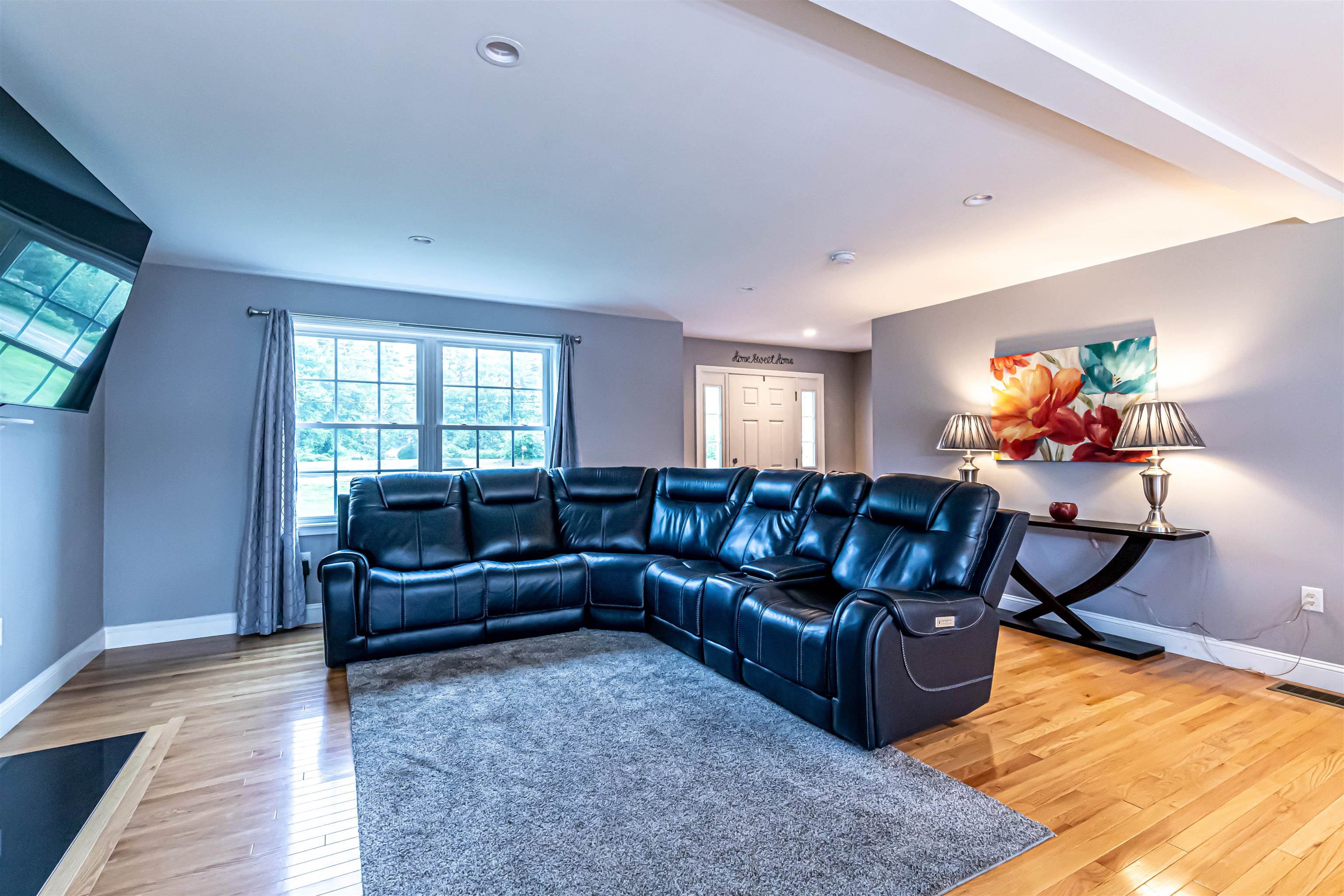 231 Sewalls Falls Road Concord, NH 03301 - Photo 4 of 40
