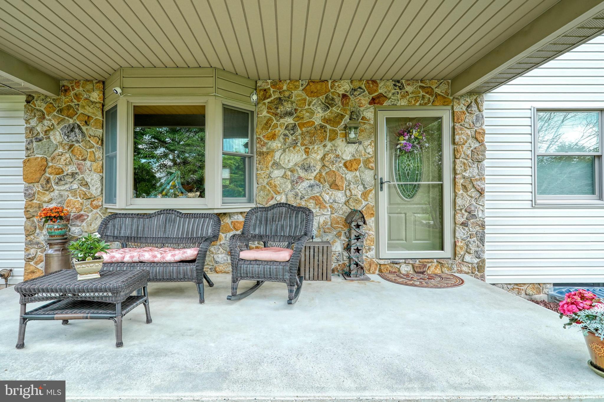 6310 Bull Road Dover, PA 17315 - Photo 4 of 41