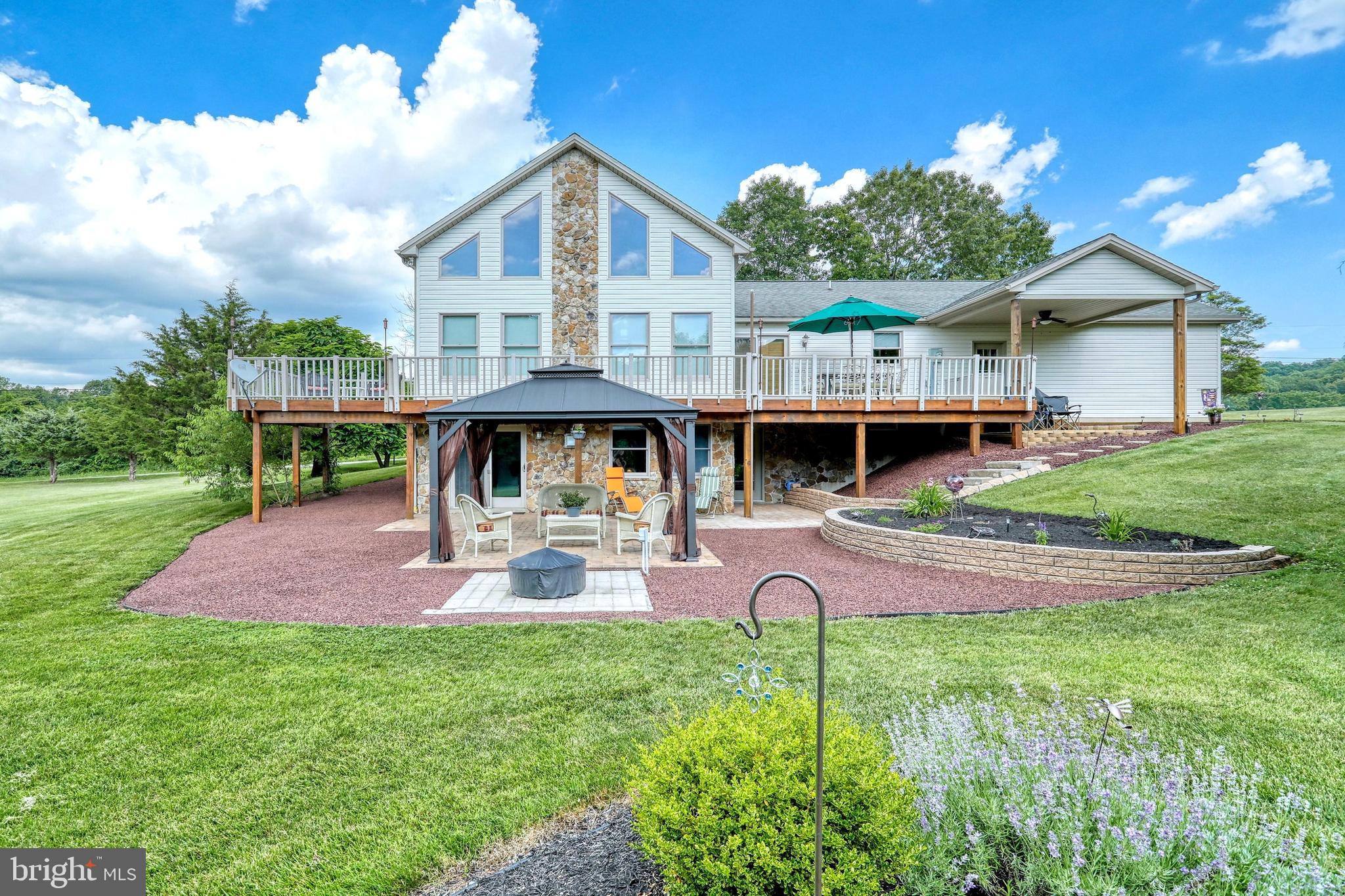 6310 Bull Road Dover, PA 17315 - Photo 5 of 41 Rear View