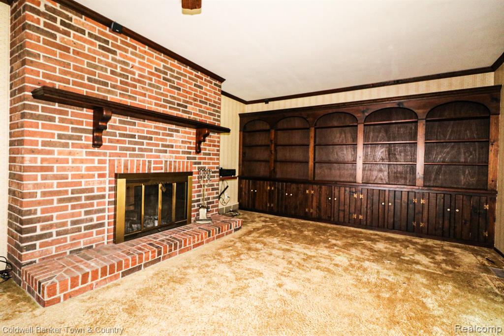 2489 East Clyde Road Howell, MI 48855 - Photo 12 of 35