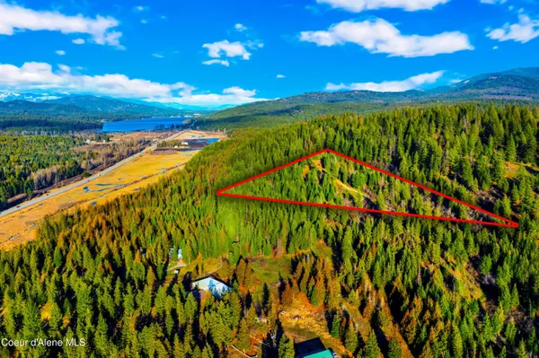 $1,395,000 | 325 Wambli Wahohpi, Cocolalla, ID 83813