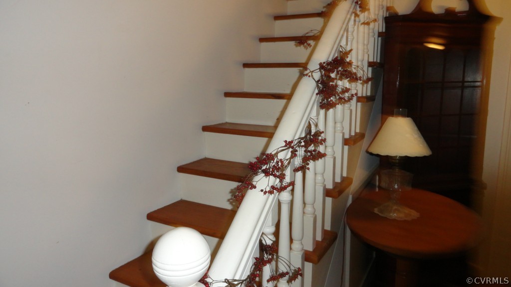 4415 Davis Lowground Road Keysville, VA 23947 - Photo 8 of 22 a view of a hallway with chairs