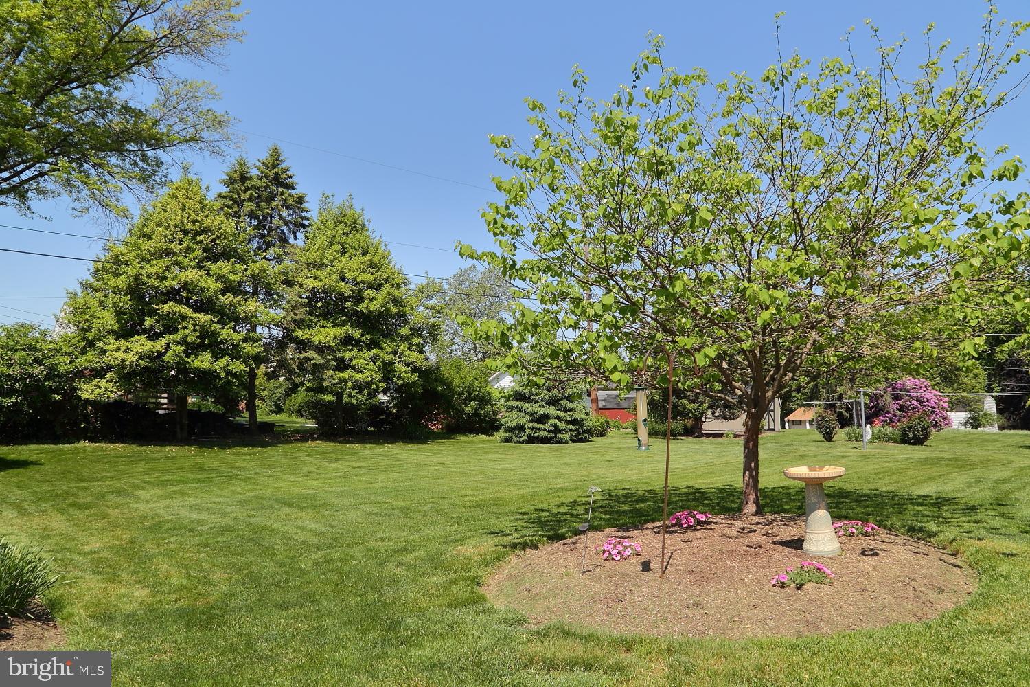 1144 Devonshire Road Lancaster, PA 17601 - Photo 24 of 24 Yard