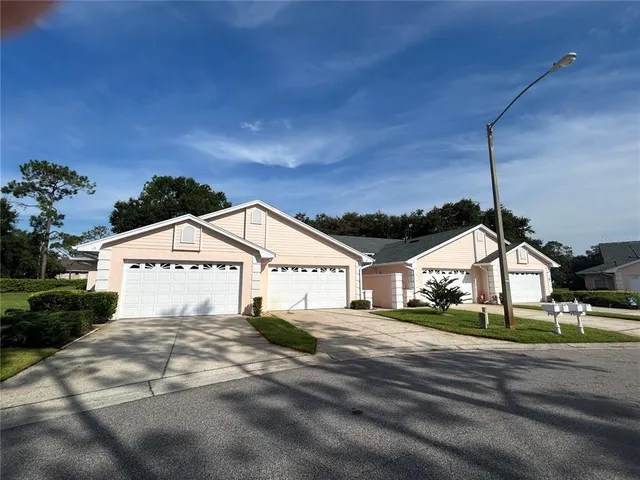 $259,900 | 14 Enclave Drive, Winter Haven, FL 33884