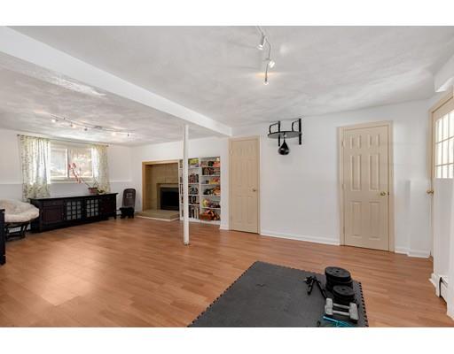 11 Lothrop Road Acton, MA 01720 - Photo 18 of 26 Gallery Image 18