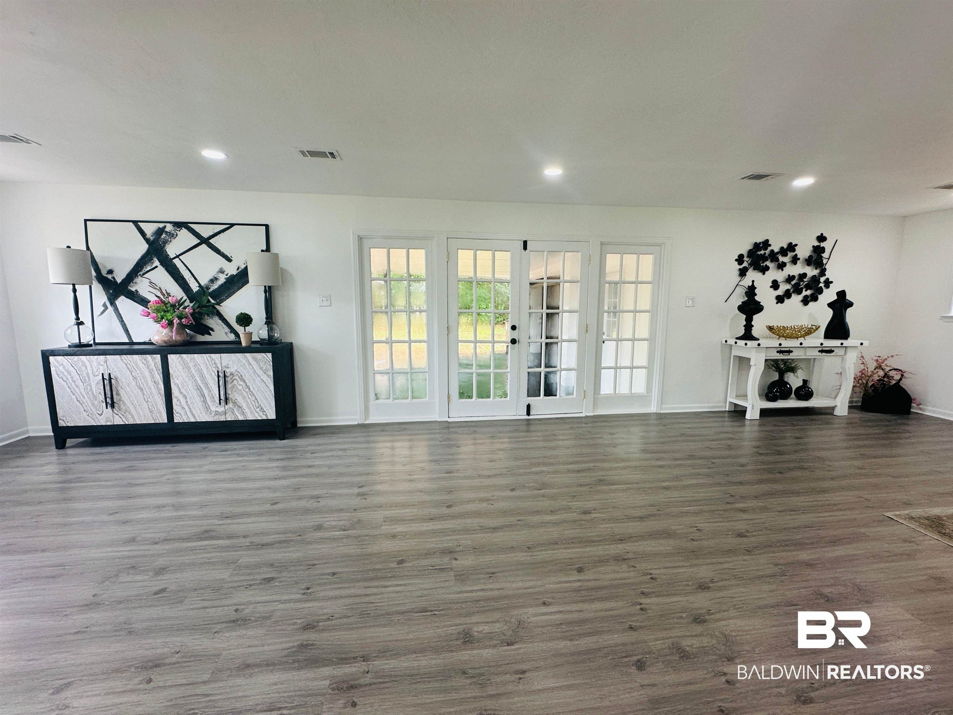 808 Rowell Street Mobile, AL 36606 - Photo 10 of 22