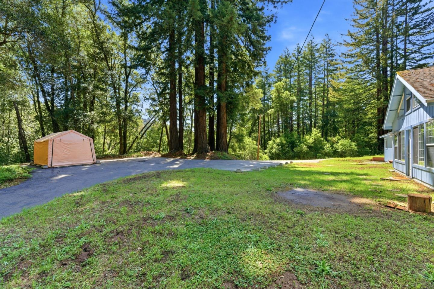 1460 Tucker Road Scotts Valley, CA 95066 - Photo 3 of 32 a view of a back yard