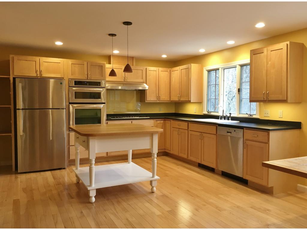 5 Willow Spring Lane Hanover, NH 03755 - Photo 3 of 30 Gallery Image 3