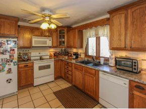 719 Greengate Road Kingsport, TN 37663 - Photo 9 of 24 Photo 9