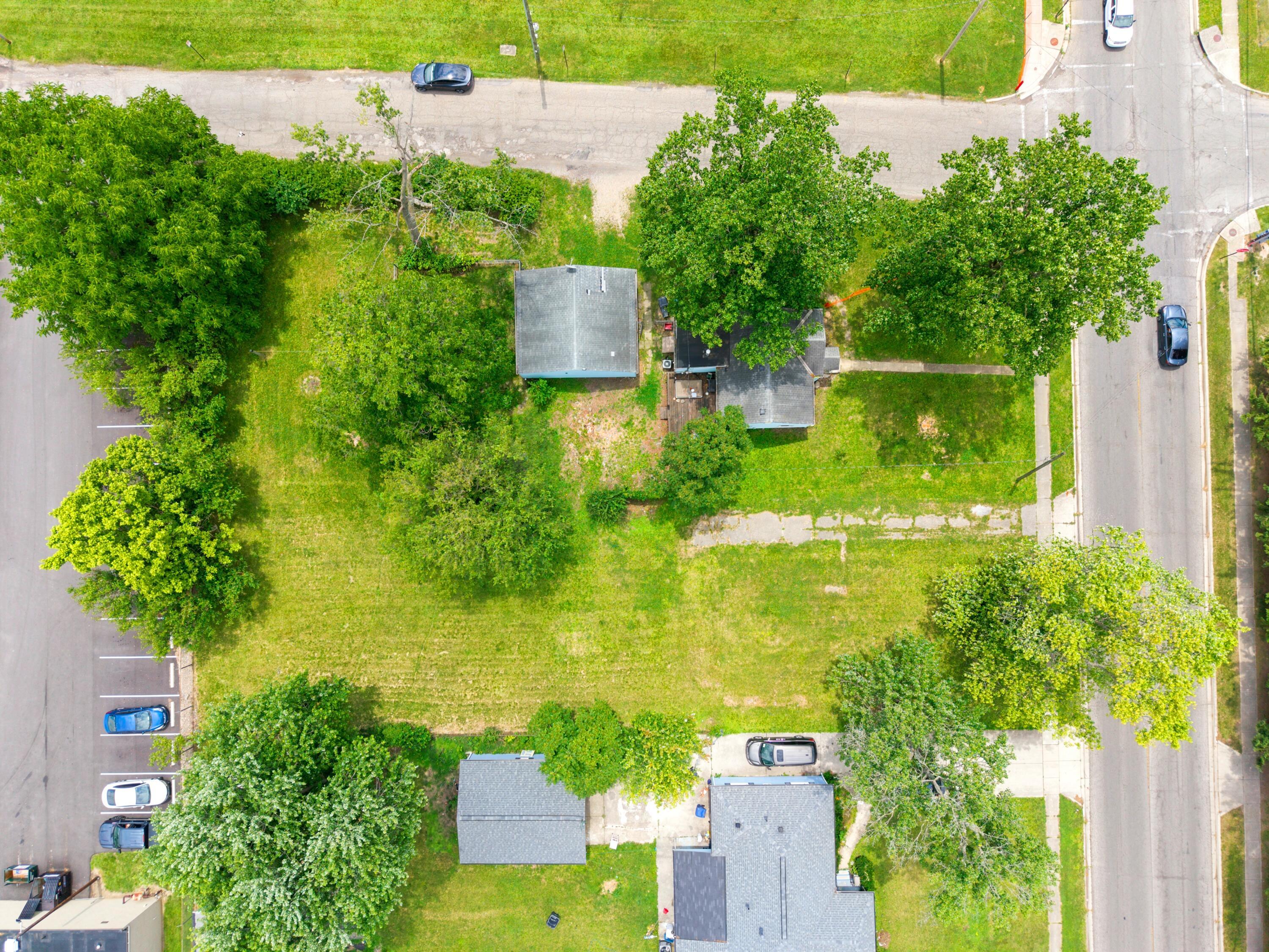 662 Beechwood Road Whitehall, OH 43213 - Photo 34 of 48 dji_20260625133343_0257_d