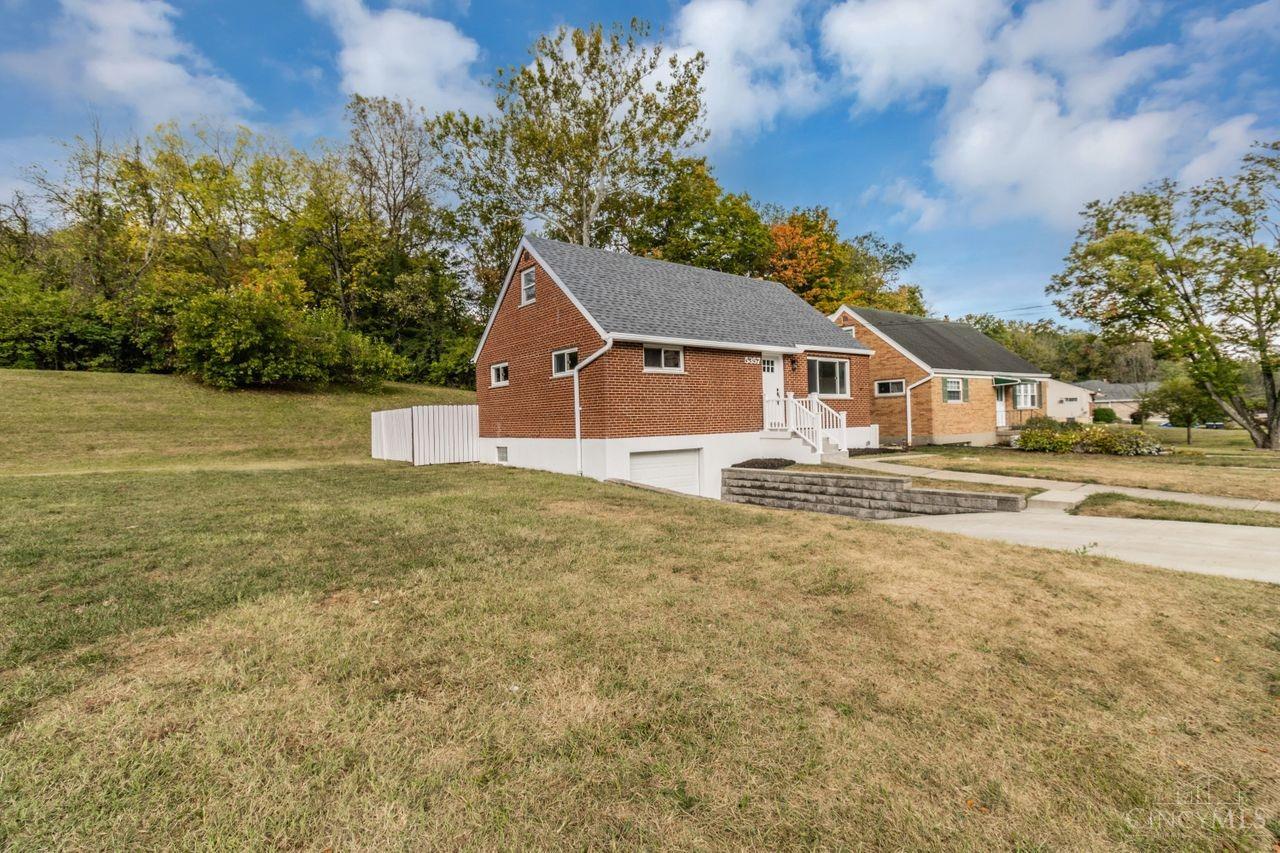 5357 Rapid Run Road Cincinnati, OH 45238 - Photo 2 of 40