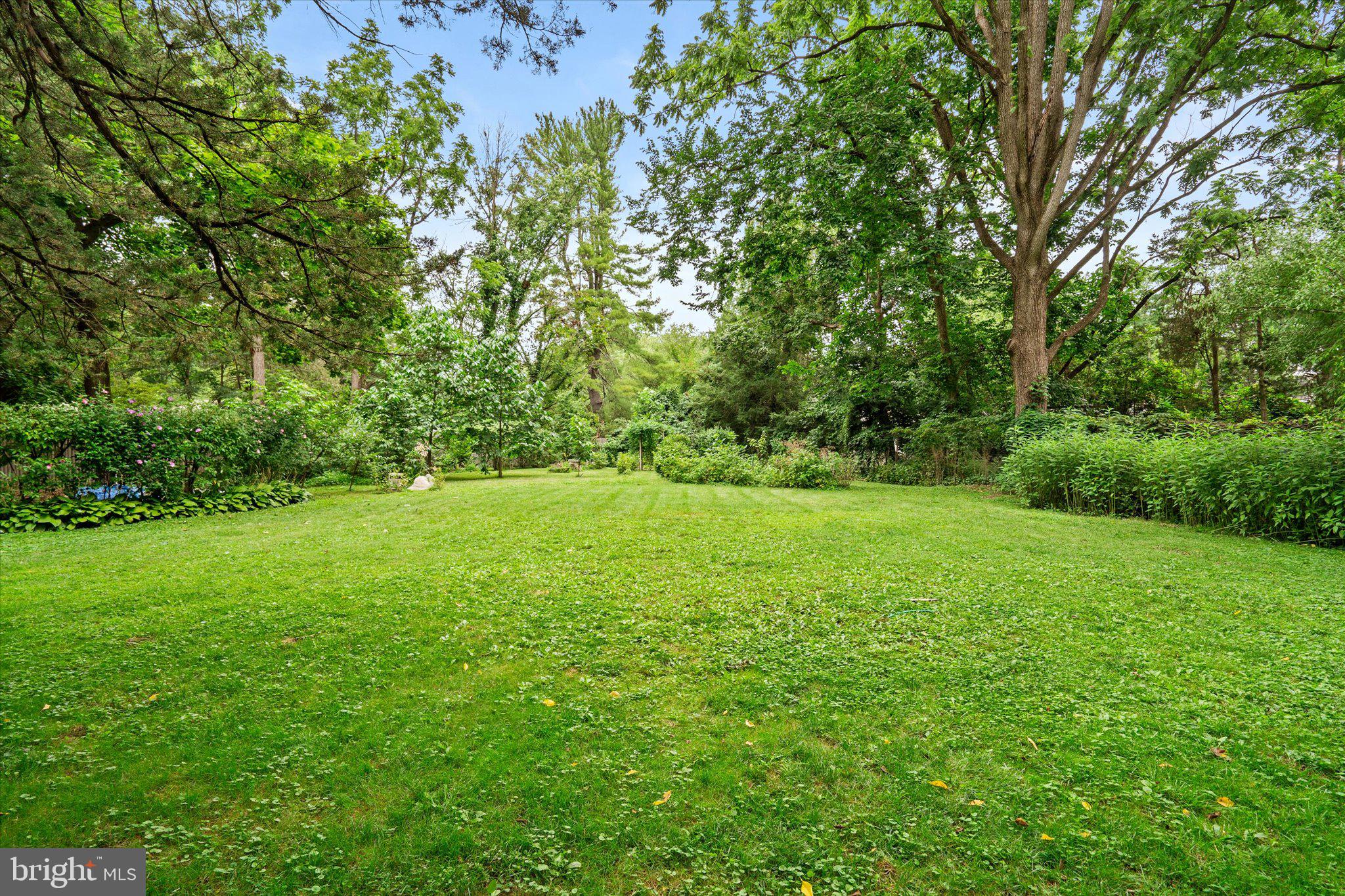 21 Duffield Place Princeton, NJ 08540 - Photo 30 of 31 yard