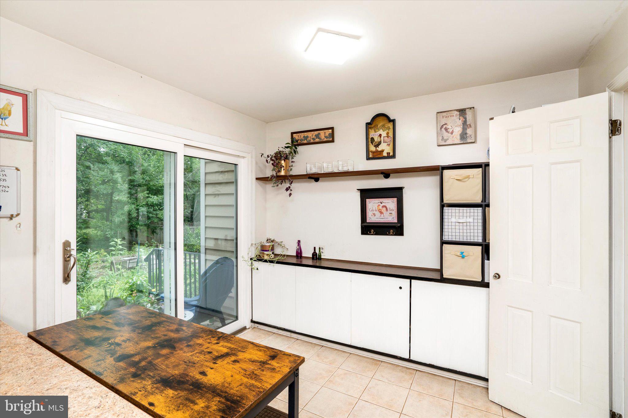 21 Duffield Place Princeton, NJ 08540 - Photo 10 of 31 eat in area of kitchen/slider to patio