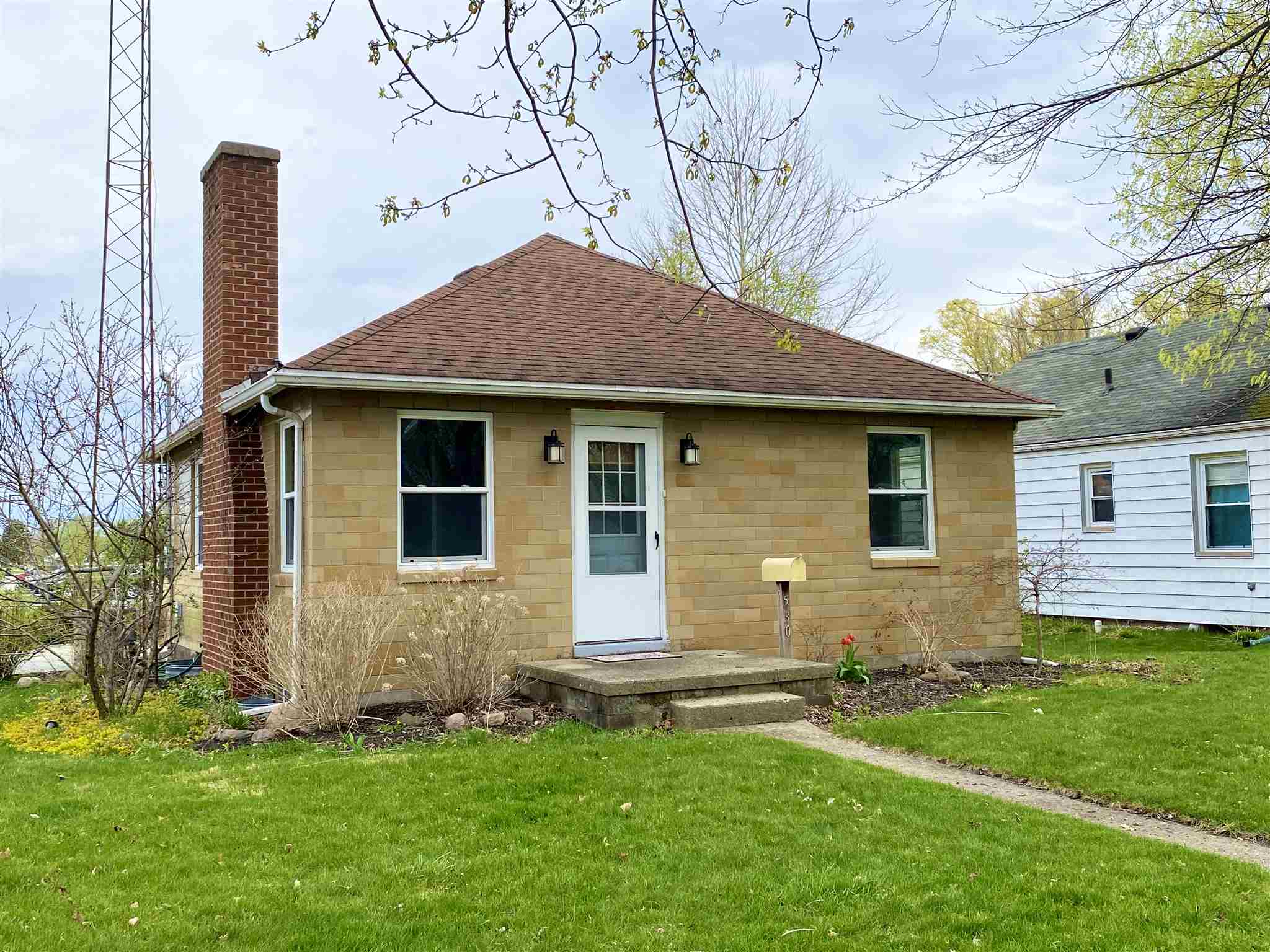 530 West 4th Street Rochester, IN 46975 - Photo 1 of 20