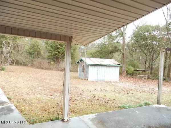 $80,000 | 75 L G Collins Road, State Line, MS 39362
