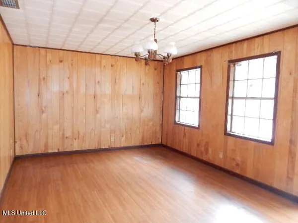 $80,000 | 75 L G Collins Road, State Line, MS 39362