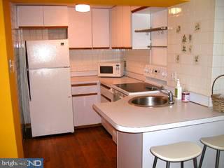 1830 Manning Street Philadelphia, PA 19103 - Photo 4 of 6