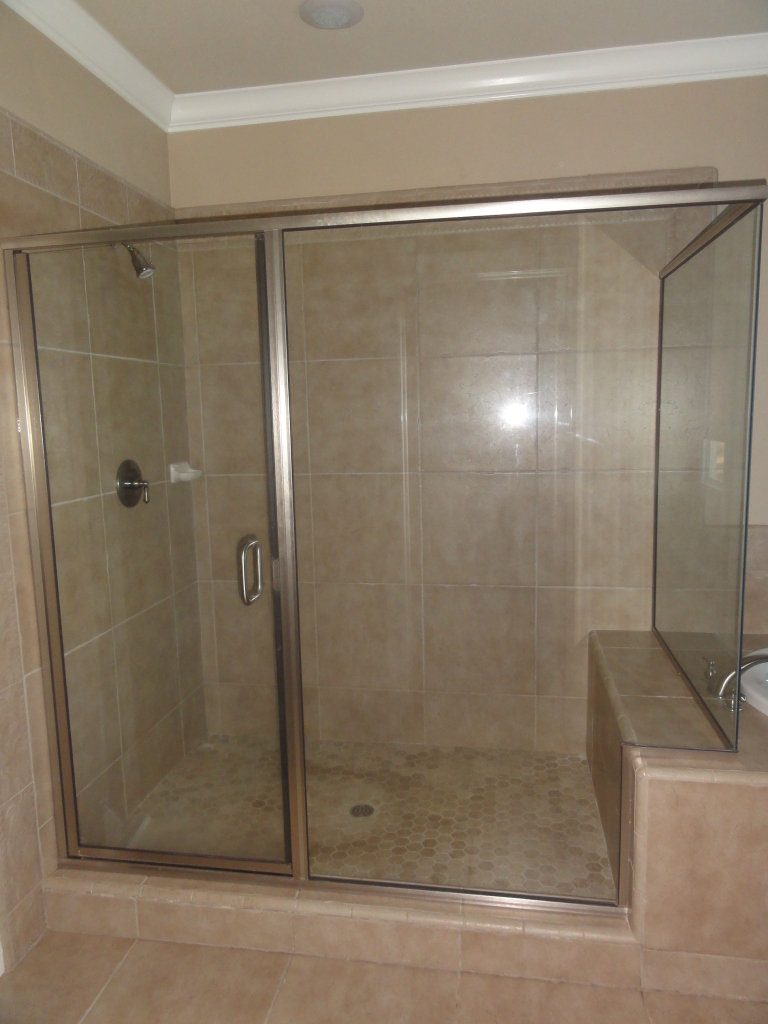 5555 Monte Vista Road Anderson, CA 96007 - Photo 11 of 19 Master Shower