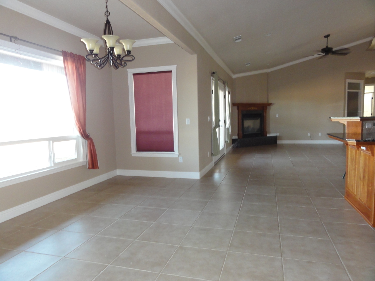 5555 Monte Vista Road Anderson, CA 96007 - Photo 7 of 19 Dining Area