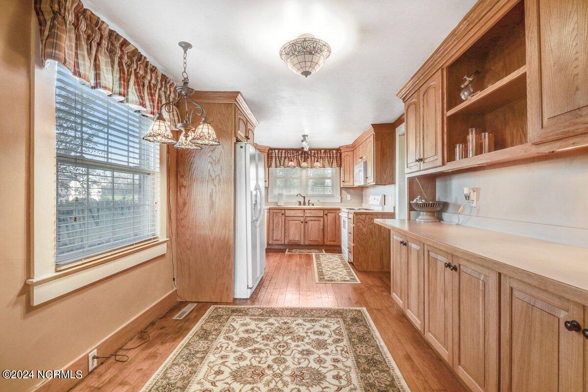 502 Bennetts Bridge Road Mount Olive, NC 28365 - Photo 15 of 27 502 Bennetts Bridge Rd-18